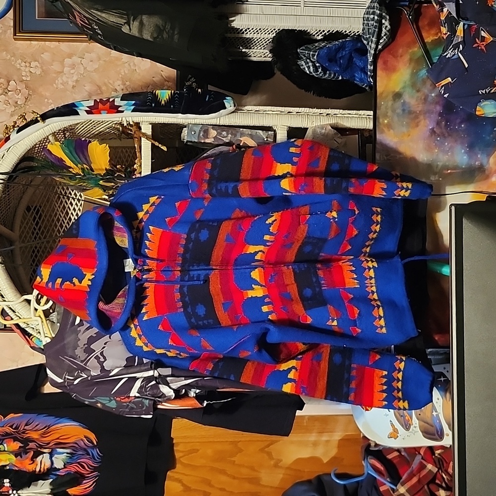 Wool-sweater native
